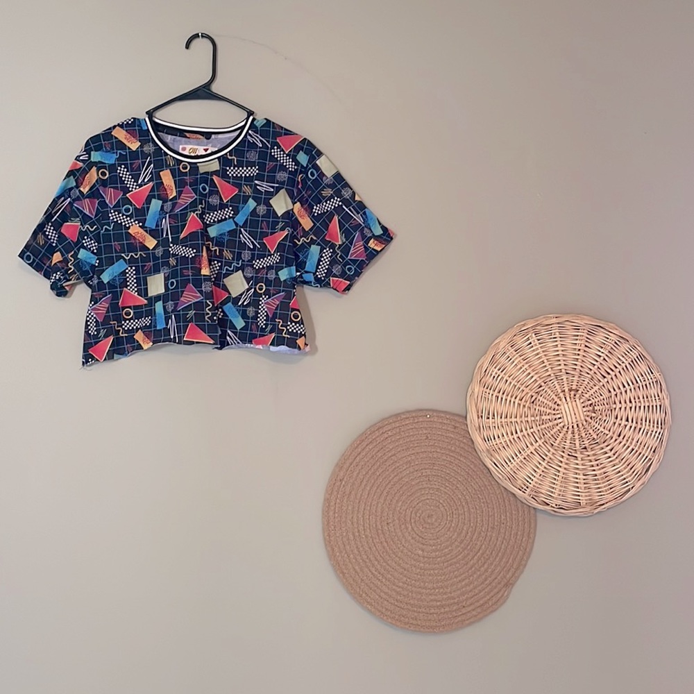 Retro 90s Crop T-shirt